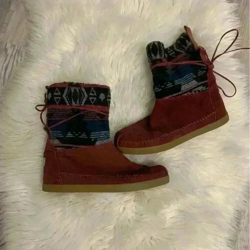 Toms rusty Burgundy Suede Jacquard Nepal tribal fleece lined Boot sz 9.5 - Picture 7 of 8